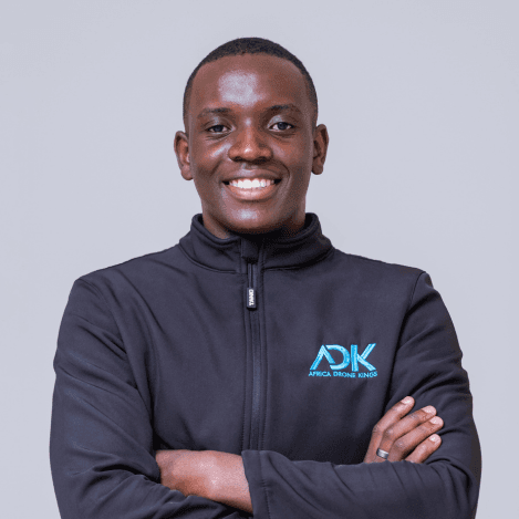 Takudzwa Mujikijera